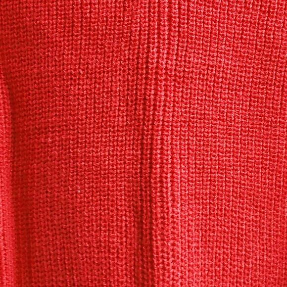 CW Classics Sweater sz L - Picture 7 of 8